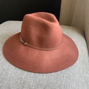 NEW Brown wool felt hat with leather detail